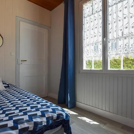 Semesterbostad Maison De La Plage, Charme Et Soleil *